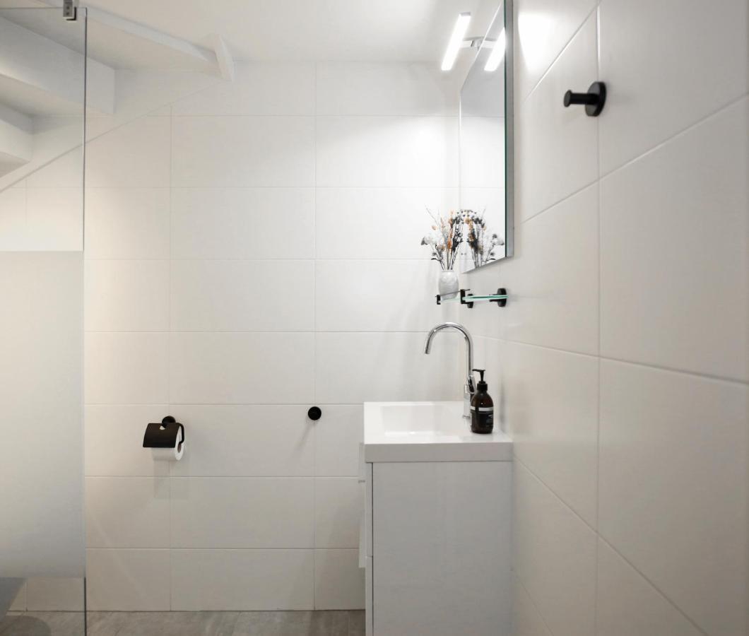 Apartments Grote Bickersstraat Амстердам Екстериор снимка